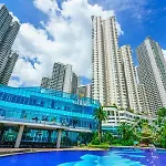 Royal Strand Country Garden Danga Bay